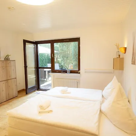 Gartenfewo Apartament *